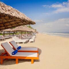 Отель Hoi An Beach Resort пляж фото 2