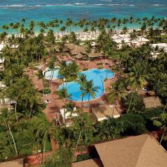 Отель Grand Palladium Bavaro Suites, Resort & Spa - Все включено Доминикана, Пунта Кана - отзывы, цены и фото номеров - забронировать отель Grand Palladium Bavaro Suites, Resort & Spa - Все включено онлайн бассейн