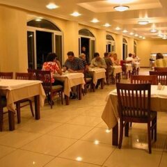Karen Hotel питание
