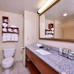 Hampton Inn Lehighton-Jim Thorpe in Lehighton, United States of America from 210$, photos, reviews - zenhotels.com bathroom