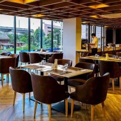 Zayn Hotel Bangkok Бангкок фото 18