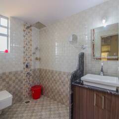 Отель OYO 12866 Home Luxurious Stay Dabolim Гоа ванная