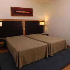 Отель Antillia Hotel Португалия, Понта-Делгада - отзывы, цены и фото номеров - забронировать отель Antillia Hotel онлайн комната для гостей фото 2