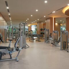 Holiday Inn Hotel And Suites Saigon Airport фитнесс-зал