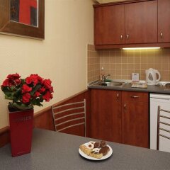 Hotel Charles в номере