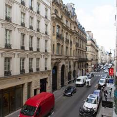 Отель Louvre - Saint Honore Private Apartment Франция, Париж - отзывы, цены и фото номеров - забронировать отель Louvre - Saint Honore Private Apartment онлайн комната для гостей фото 4