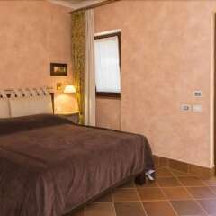 Отель SarAnd Relais Италия, Фонди - отзывы, цены и фото номеров - забронировать отель SarAnd Relais онлайн комната для гостей фото 3