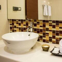 Sathorn Grace Hotel And Serviced Residence Бангкок ванная фото 2