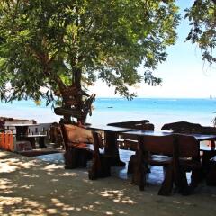 Отель Pikun Resort гостиничный бар