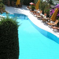 Hotel Admiral Будва бассейн