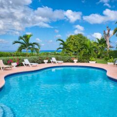Отель Paradise Ambiance Villa бассейн