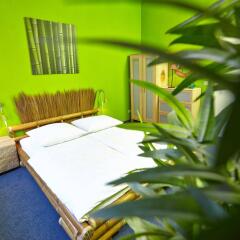 Отель LaLeLu Hostel Германия, Дрезден - 1 отзыв об отеле, цены и фото номеров - забронировать отель LaLeLu Hostel онлайн комната для гостей фото 2