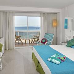 Отель Sol Beach House Mallorca - Adult Only комната для гостей