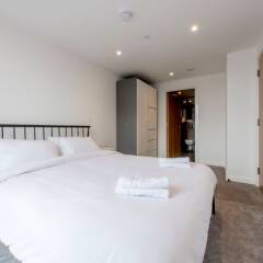 Апартаменты Modern 2 Bedroom Apartment in Northern Quarter комната для гостей фото 3