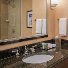 Отель Hilton Minneapolis Bloomington Блумингтон ванная фото 2
