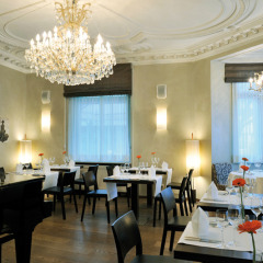 ALDEN Suite Hotel Splügenschloss Zurich