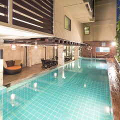 Отель Aspen Suites Бангкок бассейн фото 3