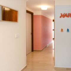 Отель ApartUP Gulliver Kids Испания, Валенсия - отзывы, цены и фото номеров - забронировать отель ApartUP Gulliver Kids онлайн интерьер отеля