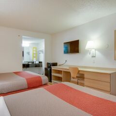 Отель Motel 6 Tacoma, WA - South США, Такома - отзывы, цены и фото номеров - забронировать отель Motel 6 Tacoma, WA - South онлайн комната для гостей фото 3