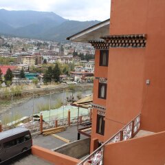 Hotel Riverview in Thimphu, Bhutan from 68$, photos, reviews - zenhotels.com balcony