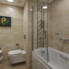 Отель Hilton Garden Inn Diyarbakir ванная фото 2