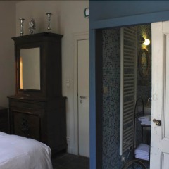 Hotel Diamonds and Pearls комната для гостей