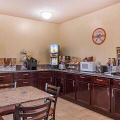Отель Howard Johnson Express Inn Spartanburg - Expo Center питание