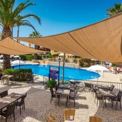 Отель Pestana Palms Ocean Aparthotel Португалия, Фуншал - 3 отзыва об отеле, цены и фото номеров - забронировать отель Pestana Palms Ocean Aparthotel онлайн бассейн фото 2