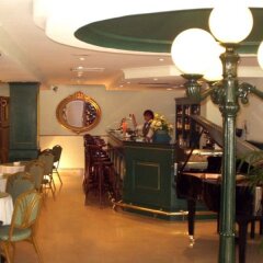 The Crown Hotel St Pauls Bay питание