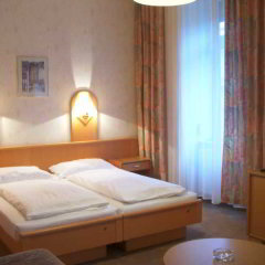Отель Admiral Австрия, Вена - 2 отзыва об отеле, цены и фото номеров - забронировать отель Admiral онлайн комната для гостей фото 3