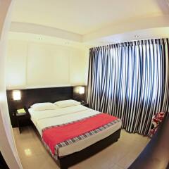 Отель Clock Inn Colombo комната для гостей фото 3
