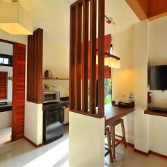 Отель The Mangrove Panwa Phuket Resort 4* Студия с различными типами кроватей