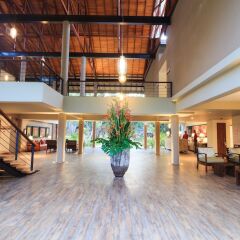 Отель Thilanka Resort and Spa интерьер отеля