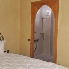 Отель Riad Porte Des 5 Jardins Марокко, Марракеш - отзывы, цены и фото номеров - забронировать отель Riad Porte Des 5 Jardins онлайн сейф в номере