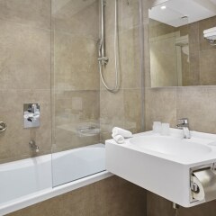 Crowne Plaza Rome-St. Peter's Hotel & Spa ванная фото 2