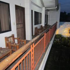 Отель Cebu Residencia Lourdes Филиппины, Лапу-Лапу - отзывы, цены и фото номеров - забронировать отель Cebu Residencia Lourdes онлайн балкон