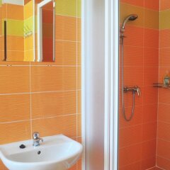 Отель Hostel Alia Чехия, Прага - отзывы, цены и фото номеров - забронировать отель Hostel Alia онлайн ванная фото 2