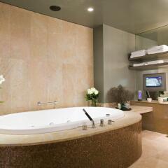 Отель Sofitel Munich Bayerpost ванная фото 2
