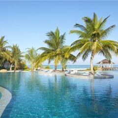 Отель Holiday Inn Resort Kandooma Maldives бассейн фото 3