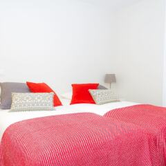 Отель Liiiving in Porto - Central Garden Flat Порту комната для гостей фото 4