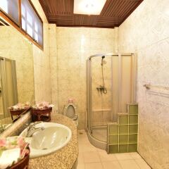 Апартаменты Nong Apartment Pattaya - Adults Only Паттайя ванная