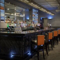 Отель Hilton London Paddington Великобритания, Лондон - 9 отзывов об отеле, цены и фото номеров - забронировать отель Hilton London Paddington онлайн гостиничный бар