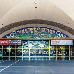 Отель Boulder Station Hotel Casino США, Лас-Вегас - отзывы, цены и фото номеров - забронировать отель Boulder Station Hotel Casino онлайн спортивное сооружение
