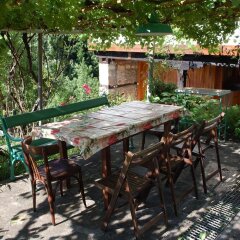Отель Holiday Home Lyubovo Болгария, Боженци - отзывы, цены и фото номеров - забронировать отель Holiday Home Lyubovo онлайн фото 3