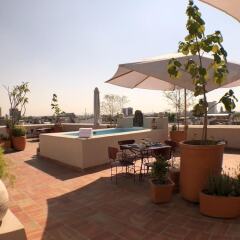 Отель Casa 3 Pilares Downtown Luxury
