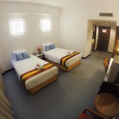 Phuket Town Inn Hotel Phuket 3* Стандартный номер с различными типами кроватей фото 4