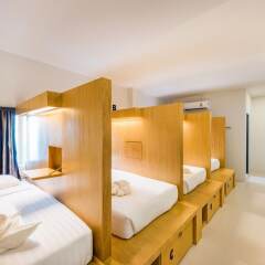Отель Phuket Marine Poshtel фото 8