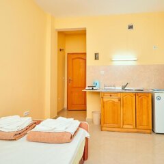 Отель Guest House Nadin Болгария, Поморие - отзывы, цены и фото номеров - забронировать отель Guest House Nadin онлайн в номере фото 2