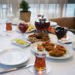 Отель AlmaBagi Hotel&Villas Азербайджан, Куба - отзывы, цены и фото номеров - забронировать отель AlmaBagi Hotel&Villas онлайн питание фото 3