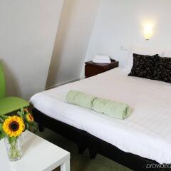 Hotel Iris комната для гостей